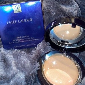 Estée Lauder Perfectionist Highlighting Powder Duo extra deep